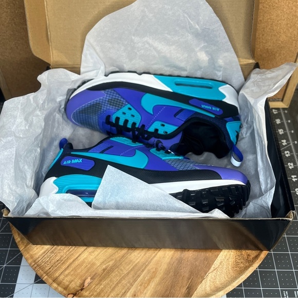 Nike
Air max 90
'DRIFT PERSIAN VIOLET'
NWOT
RARE🔥 - Picture 11 of 15